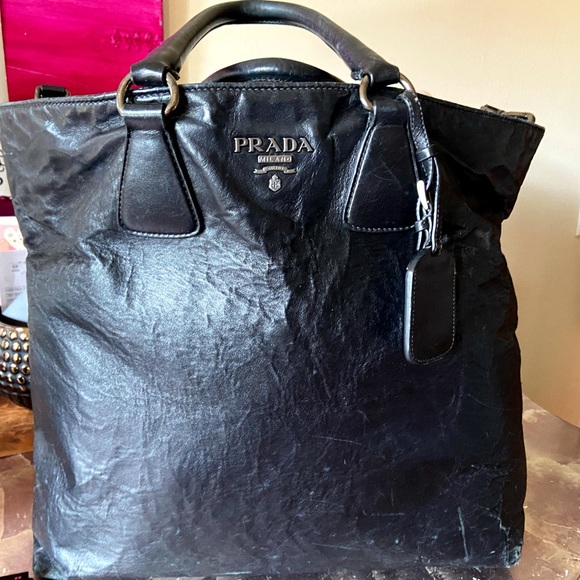 Black Prada large handbag. Double handle + Strap - Picture 5 of 16
